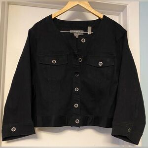 Torrid Black Button-Front Cropped Jean Jacket Size 4 - 3/4 length sleeves